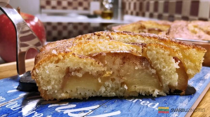 Достойная замена Шарлотке: готовить просто, а получается "как царская". Красивый и вкусный пирог с яблоками