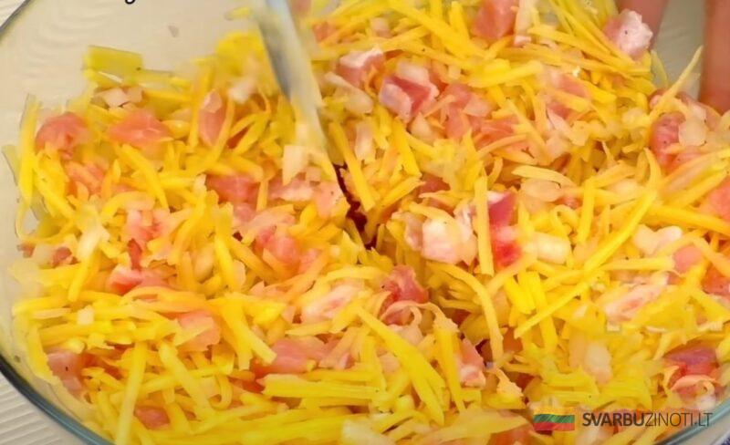 Все смешали и в духовку. Нереально вкусный пирог с картофелем и мясом