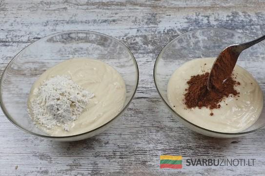 1 стакан манки и 2 стакана кефира (готовлю и на праздник, и на каждый день)