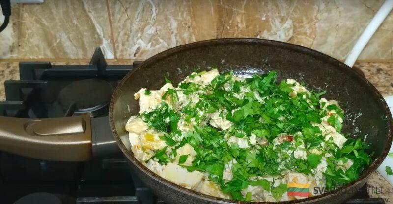 Баклажаны, как грибы. Холодные ещё вкуснее: весь секрет в соусе