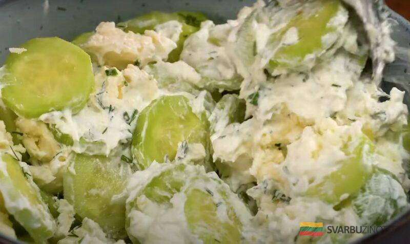 Знаменитый рецепт курицы по-французски. Ароматное мясо на праздничный стол: быстро и просто