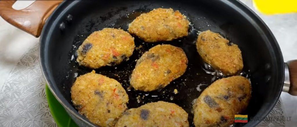 Добавляю манку в баклажаны и готовлю вкусные котлеты. Как мясные: удачный рецепт для гостей