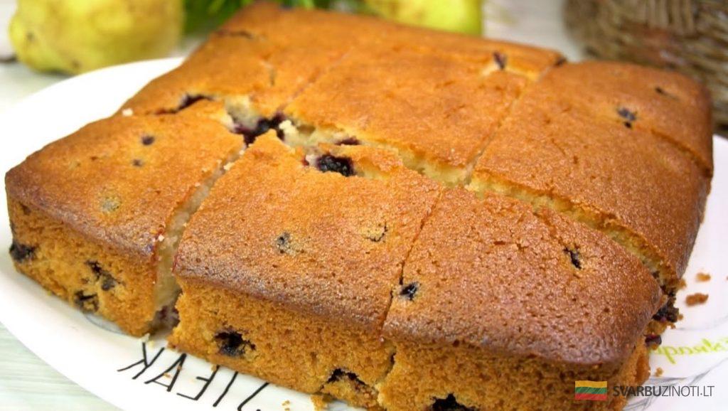 Нереально вкусный пирог «Все по одному стакану». Легко запомнить, все перемешали и в духовку