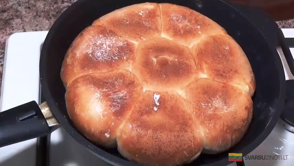 Пышный, мягкий, с хрустящей корочкой: пеку вкусный хлеб на сковороде. Рецепт раздала всем соседкам