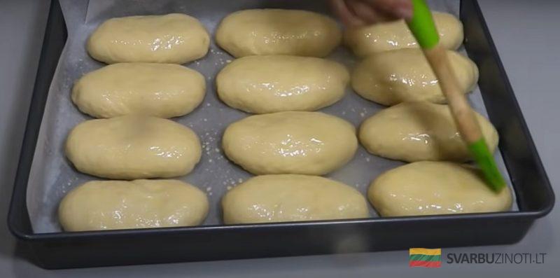 Пирожки с яблоками в духовке: просто сказка! Рецепт простого сдобного теста