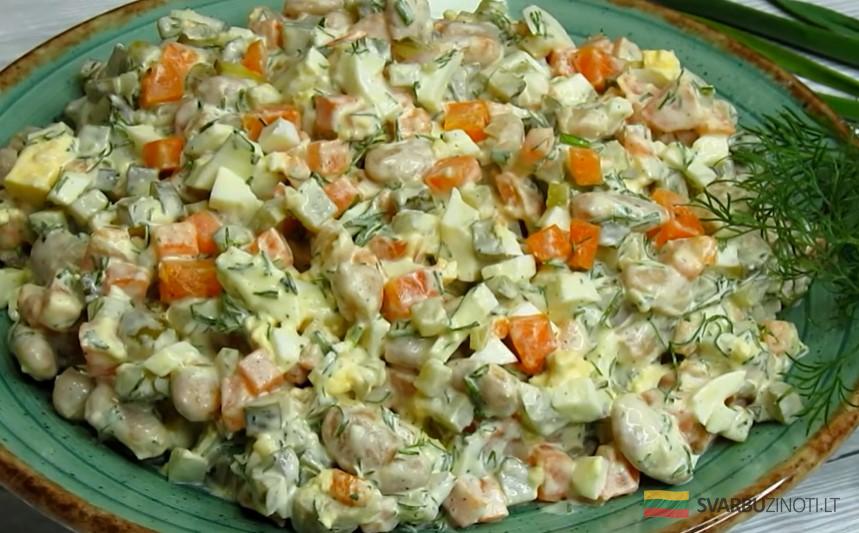Салат за 5 минут. Настолько вкусный, что на столе не остается. Такой можно и каждый день