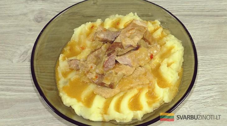 Много лет готовлю таким способом мясо «По-еврейски». Никогда не надоедает, попробуйте, не пожалеете