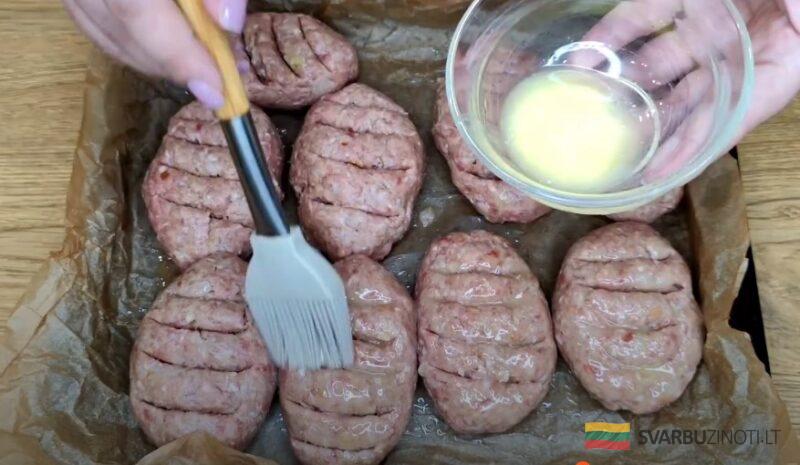 Нереально вкусные и сочные. "Кремлёвские" котлеты: рецепт на всю семью