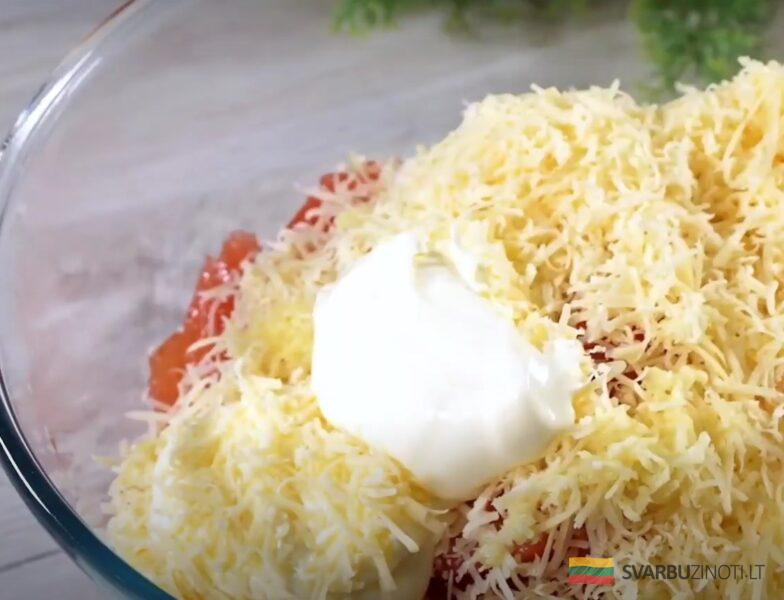 Так готовят в дорогих ресторанах. Самый вкусный салат из крабовых палочек: ни одного праздника без него