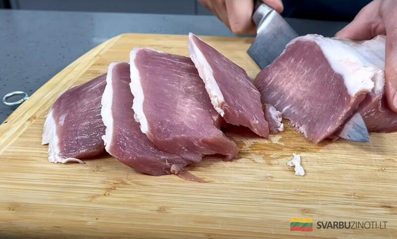 Беру мясо, сырки и 3 яйца. Простые и вкусные рулетики: на одном точно не остановиться