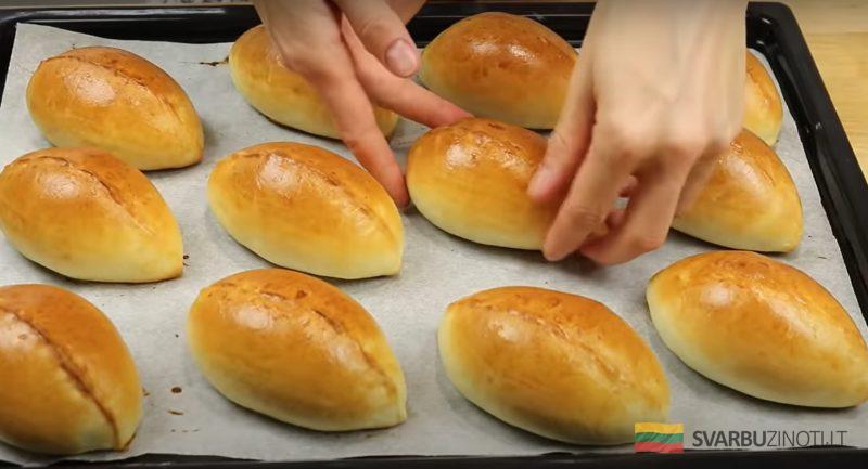 Пуховые пирожки с мясом: получаются самые пушистые и мягкие