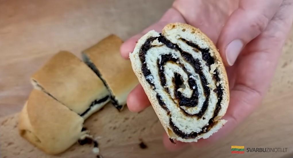 Сытный и вкусный торт на любой случай! Трухлявый пень: сметанный торт с черносливом и орехами
