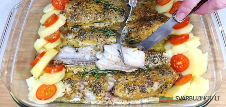 Смазываю минтай горчицей и запекаю в духовке. Простой рецепт вкусной и сочной рыбы