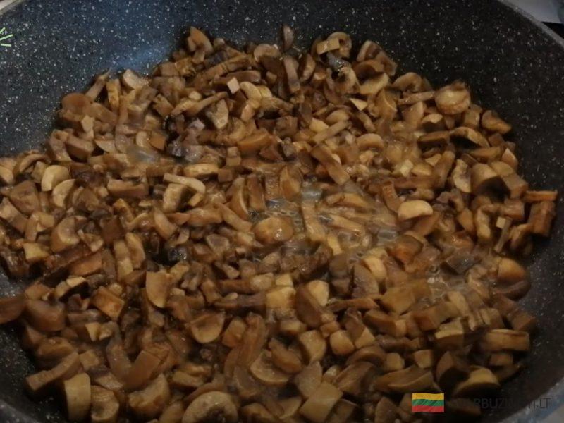 Салат "Гурман". Готовлю с курицей, грибами и сыром: красиво, вкусно и аппетитно