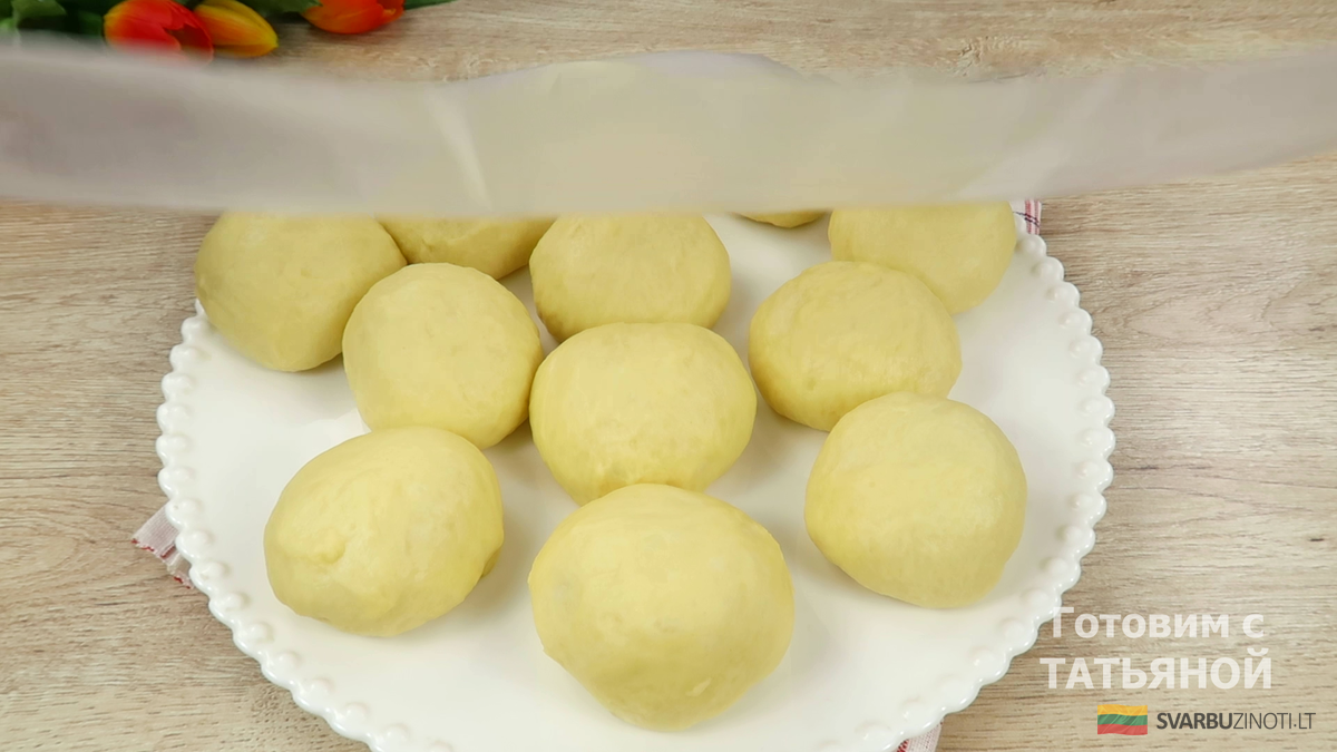 Привет, друзья. Сегодня поделюсь рецептом очень вкусных и красивых булочек.
Булочки получаются мягкие, нежные, готовятся просто и выглядит очень красиво! ❣️Можно посмотреть Видео рецепт!-8