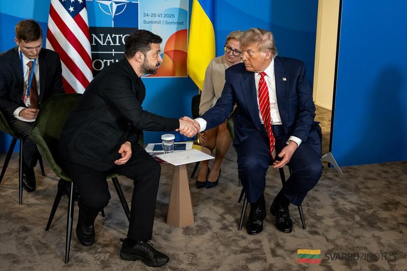 Trijų juodžiausių scenarijų šešėlyje: kaip gali pasikeisti karo Ukrainoje eiga
